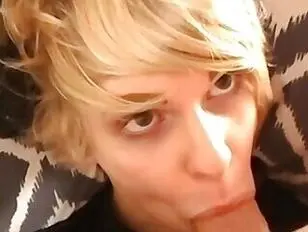 2 minutes clip of Rosie 