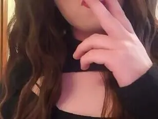 Maquillage pour adolescentes fumeuses
