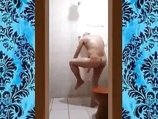 Моя прекрасная ванна с твердым членом 014