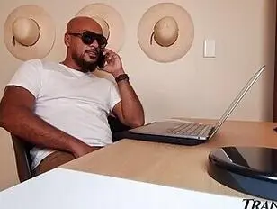 Andres krągła dziwka