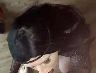 Trans slovena che succhia il cazzo del papà