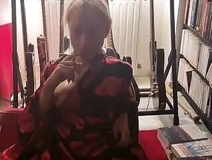 Facciamo sesso duro in biblioteca