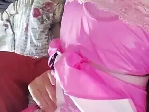 जूली को सजा मिलती है