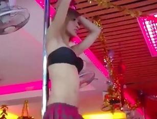 Ladyboy Erotic Pole Dance - Pattaya's ladyboy pole dancers - Tranny.one