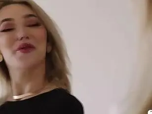 Real estate agent fucked by TS client