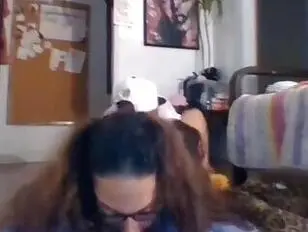 Nerdy ts babe ass eaten and fucked on the floor